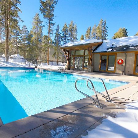 Pinecreek #E - 3 Bedroom - Pool And Hot Tub Access - Close To Town - Shuttle To Slopes Breckenridge Exterior foto